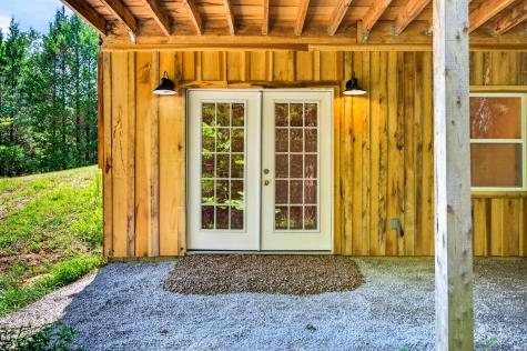 9891 Buffalo Pike Freetown IN 47235
