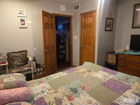 139 SE 7th Streets Linton IN 47441