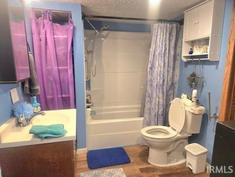139 SE 7th Streets Linton IN 47441
