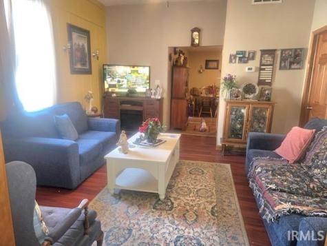 139 SE 7th Streets Linton IN 47441
