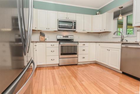 18 Fairfield Drive Brownsburg IN 46112
