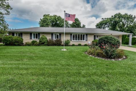18 Fairfield Drive Brownsburg IN 46112