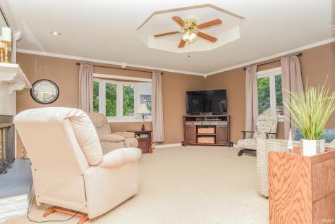 18 Fairfield Drive Brownsburg IN 46112