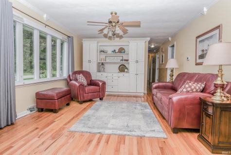 18 Fairfield Drive Brownsburg IN 46112