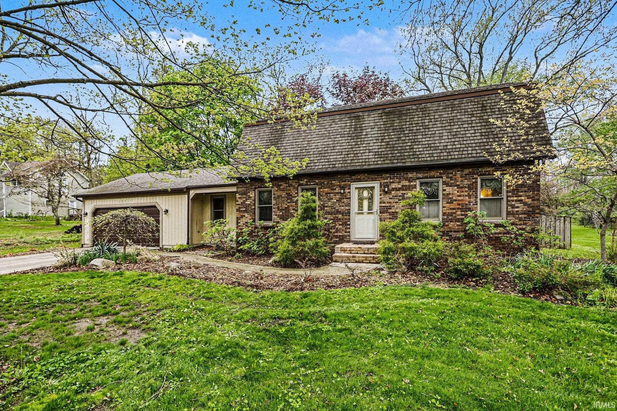 50955 Country Knolls Drive Granger IN 46530