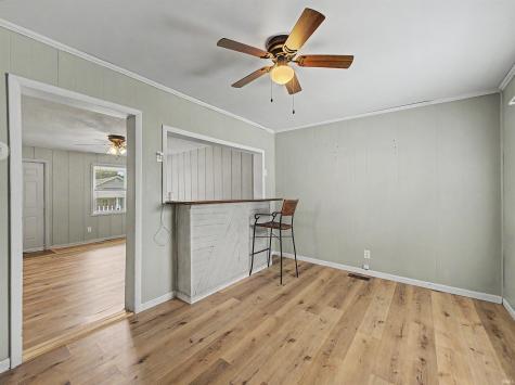 1206 E Walnut Street Washington IN 47501
