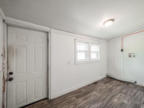 1206 E Walnut Street Washington IN 47501