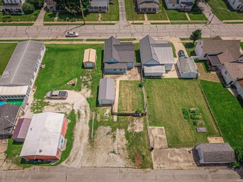 1206 E Walnut Street Washington IN 47501