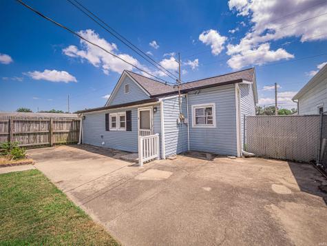 1206 E Walnut Street Washington IN 47501