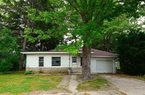 436 W Jefferson Street Winamac IN 46996