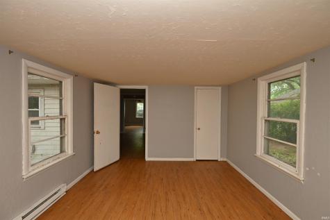 436 W Jefferson Street Winamac IN 46996