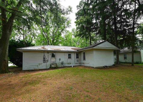 436 W Jefferson Street Winamac IN 46996