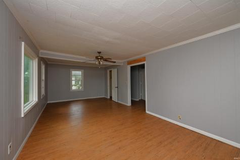 436 W Jefferson Street Winamac IN 46996