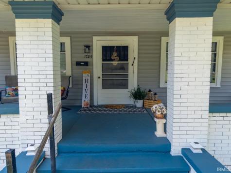 1723 Thompson Avenue Terre Haute IN 47803