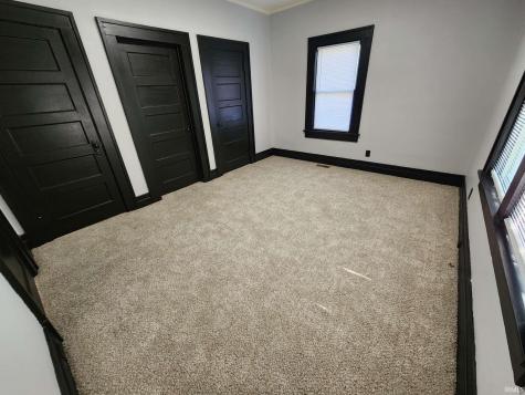 1723 Thompson Avenue Terre Haute IN 47803
