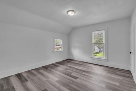 544 Dowling Street Kendallville IN 46755