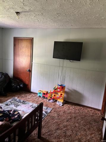 25 Jefferson Street Heltonville IN 47436