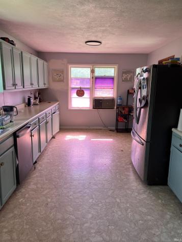25 Jefferson Street Heltonville IN 47436