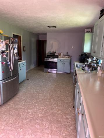 25 Jefferson Street Heltonville IN 47436
