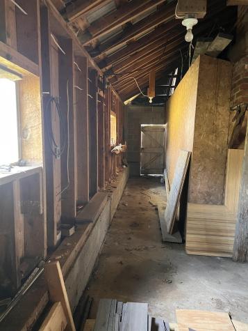 25 Jefferson Street Heltonville IN 47436