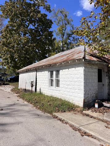 25 Jefferson Street Heltonville IN 47436
