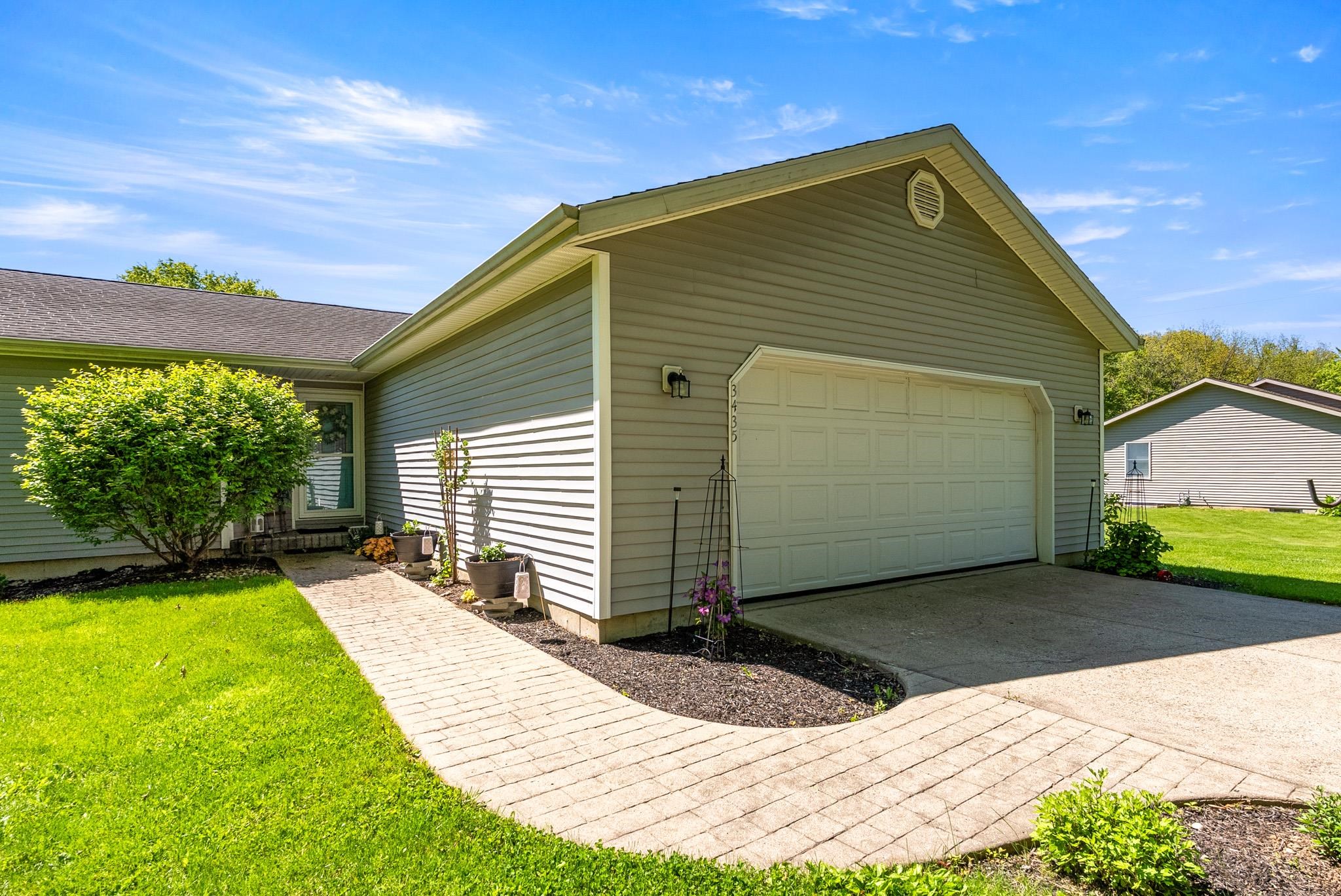 3435 N Pressler Drive Warsaw IN 46582