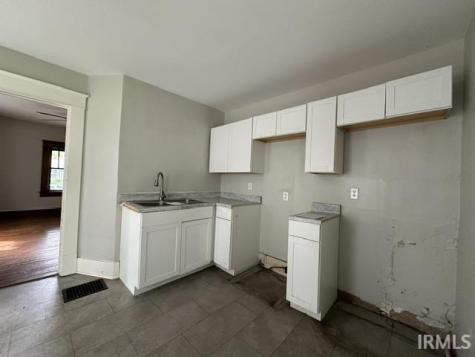 812 W Nelson Street Marion IN 46952