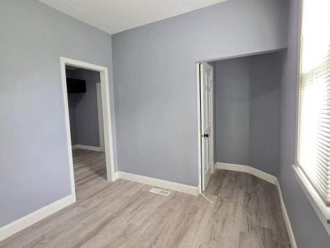 2716 Hoagland Avenue Fort Wayne IN 46807