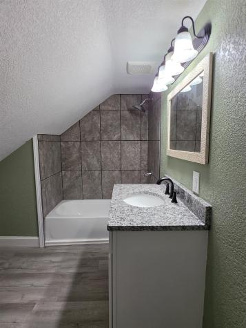 2716 Hoagland Avenue Fort Wayne IN 46807