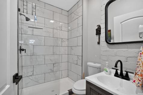429 W Franklin Street Delphi IN 46923