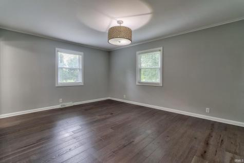 15703 Old State Road Evansville IN 47725