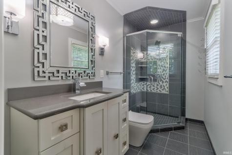 15703 Old State Road Evansville IN 47725