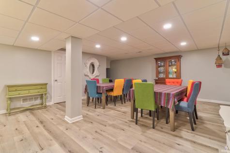 15703 Old State Road Evansville IN 47725