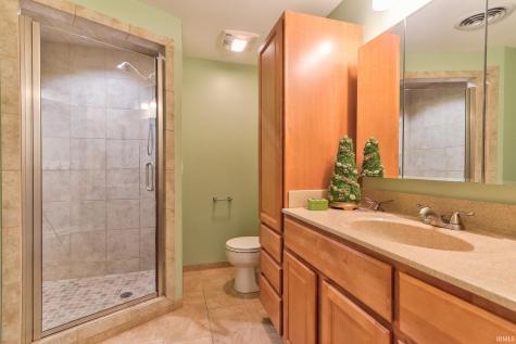 15703 Old State Road Evansville IN 47725