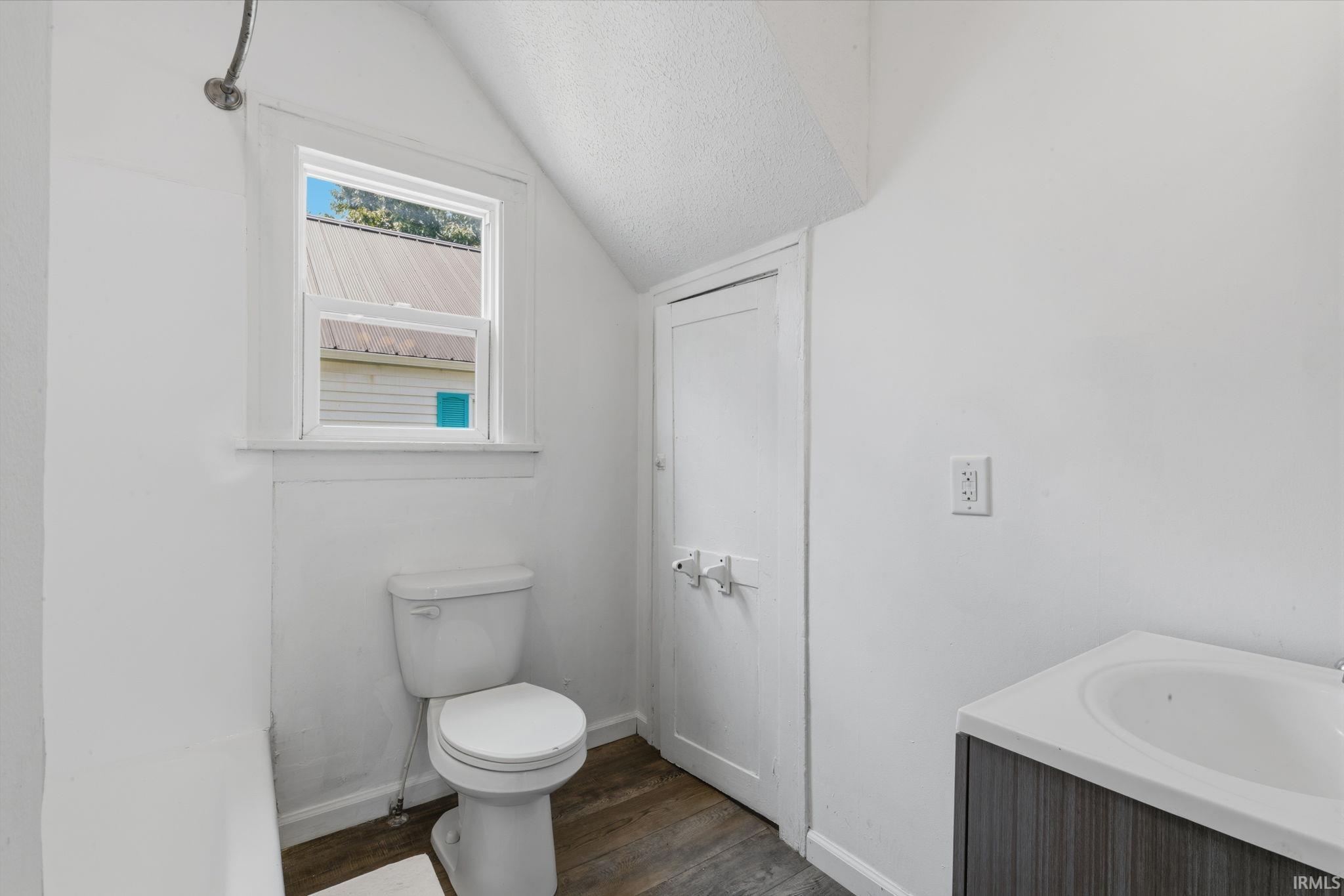 121 E Lusher Avenue Elkhart IN 46517