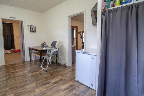 20 E Miller Street Ridgeville IN 47380
