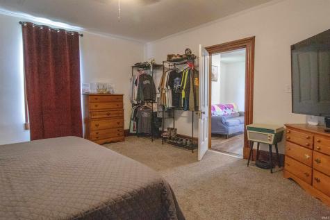 20 E Miller Street Ridgeville IN 47380