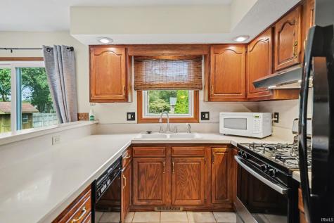 10869 Del Rey Drive Osceola IN 46561