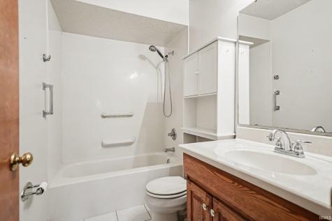 10869 Del Rey Drive Osceola IN 46561