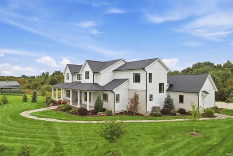 11205 W North County Line Road Churubusco IN 46723