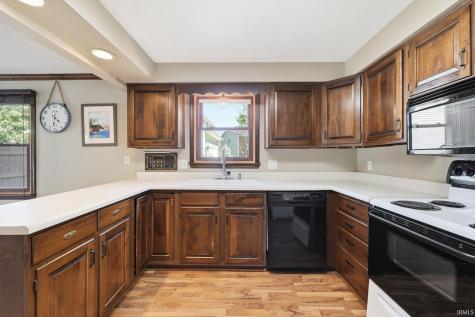8417 Greenwich Court Fort Wayne IN 46835