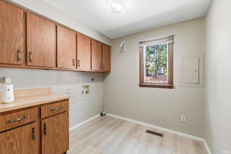 8417 Greenwich Court Fort Wayne IN 46835
