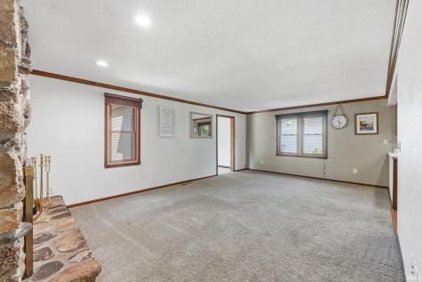 8417 Greenwich Court Fort Wayne IN 46835