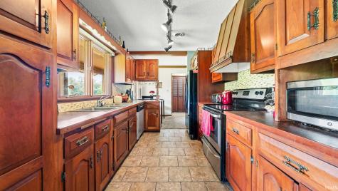 3692 Braysville Road Spencer IN 47460