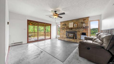 3692 Braysville Road Spencer IN 47460