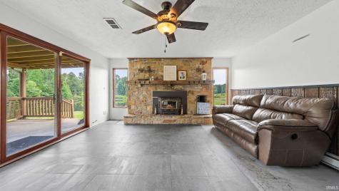 3692 Braysville Road Spencer IN 47460