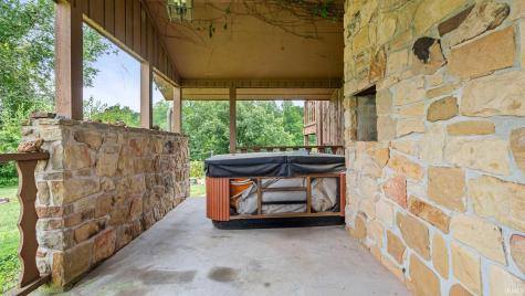 3692 Braysville Road Spencer IN 47460