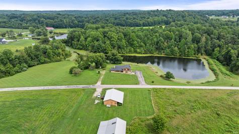 3692 Braysville Road Spencer IN 47460