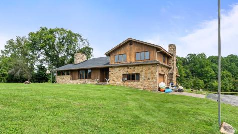 3692 Braysville Road Spencer IN 47460