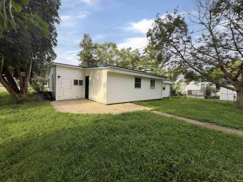 306 E South Street Centerville IN 47330